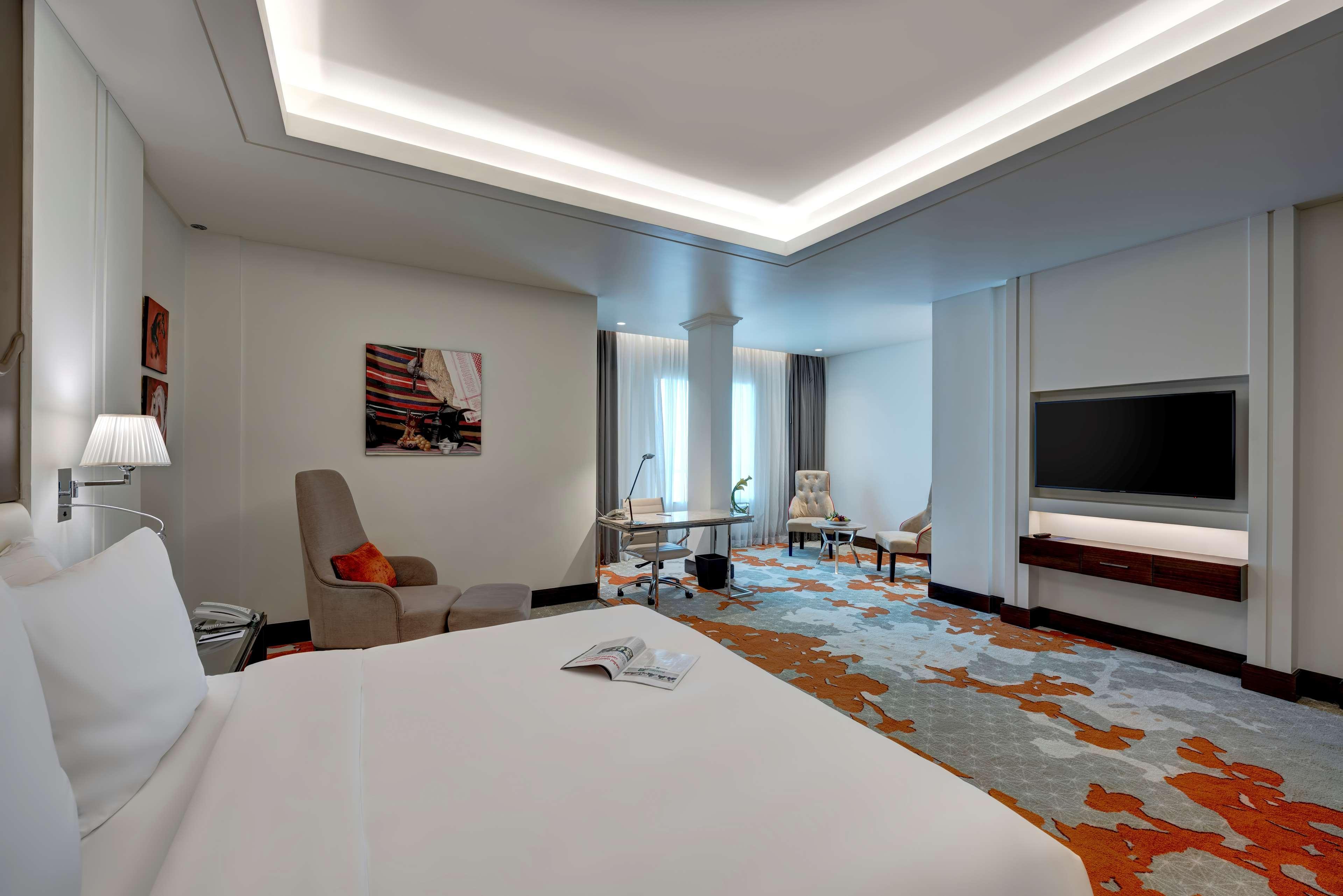 Radisson Blu Hotel, Ajman Exterior foto Suite