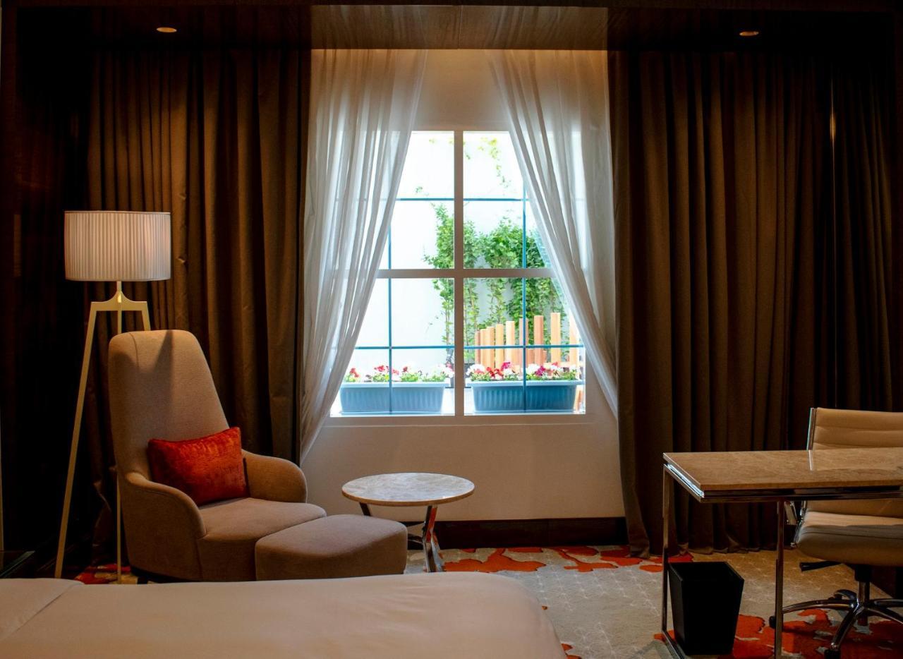 Radisson Blu Hotel, Ajman Exterior foto A room at the hotel